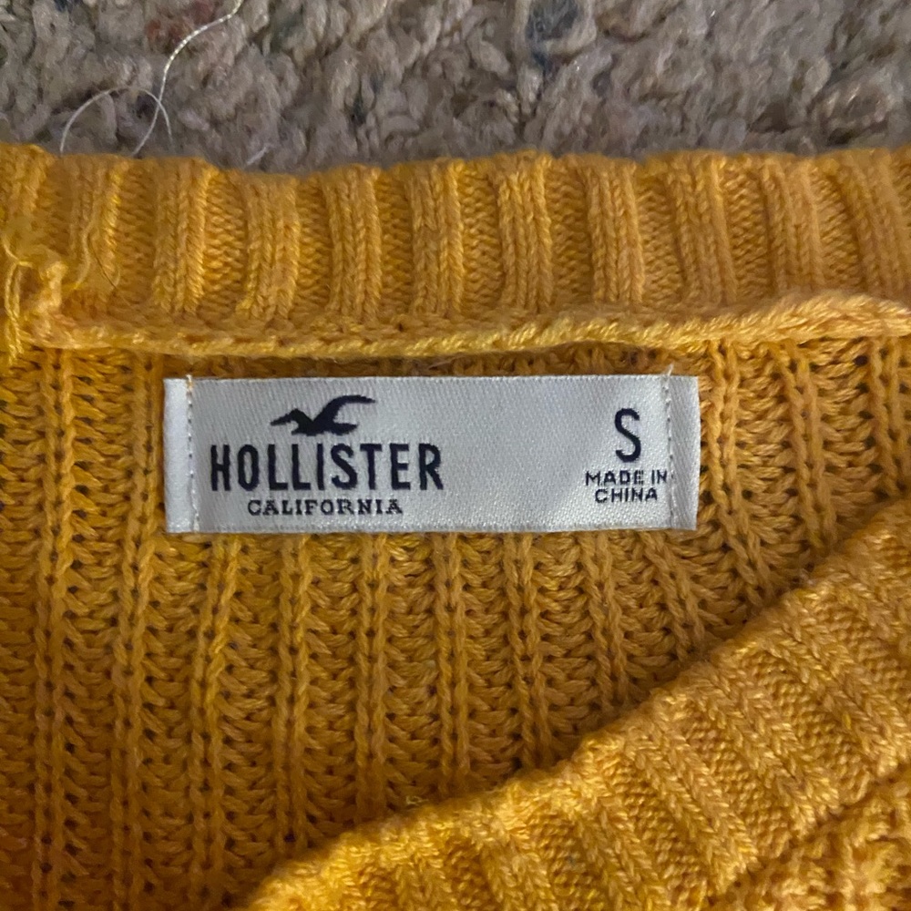 Hollister Yellow Sweater